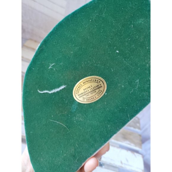 Goebel Disney Geppettos workshop display olszewski - Picture 12 of 16